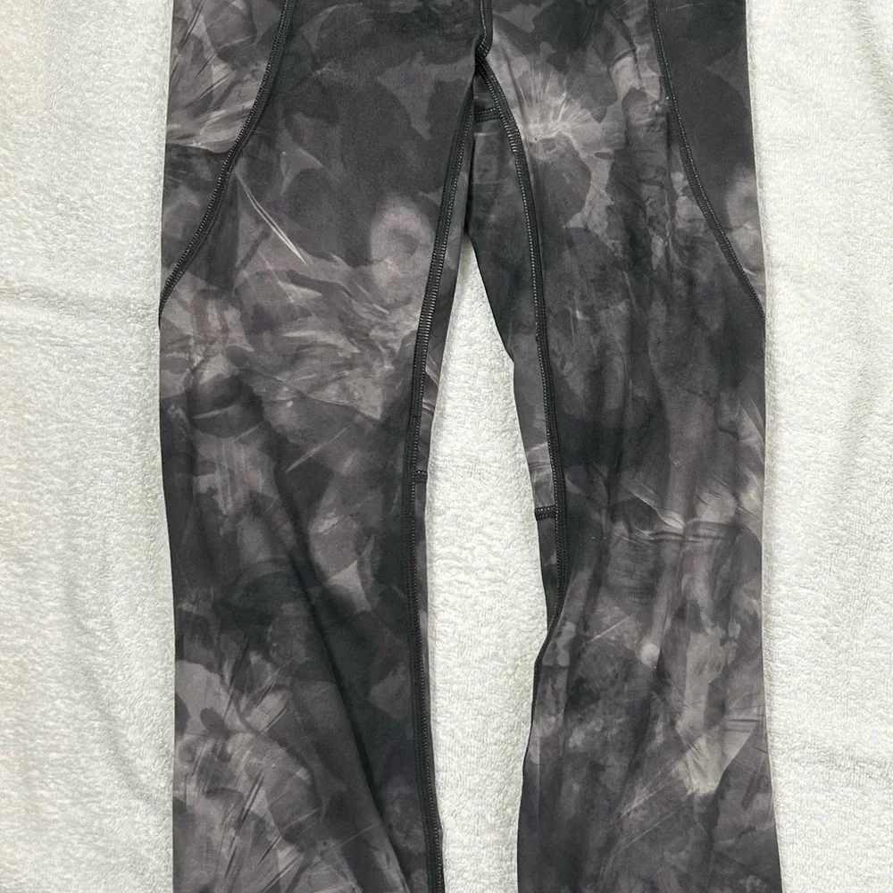 Awesome workout leggings - Picture 3 of 3